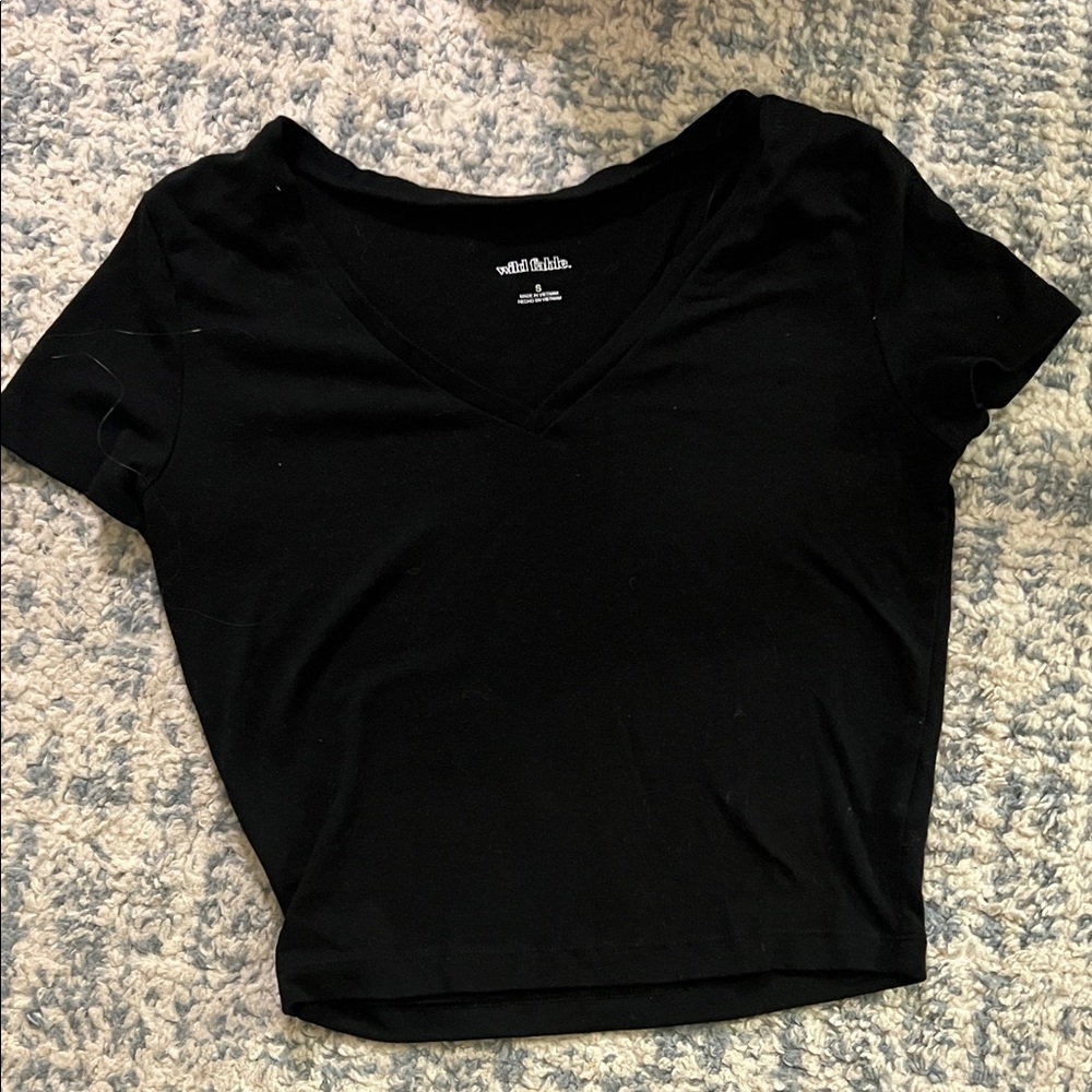 Wild Fable Black Short Sleeve V-Neck Tee